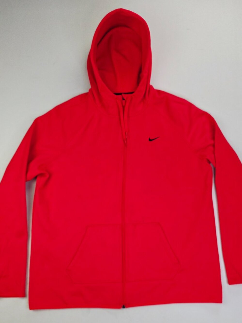Nike Dri Fit Women Red Size XL Embroidered Chest Logo Thumb Slot Full Zip Hoodie